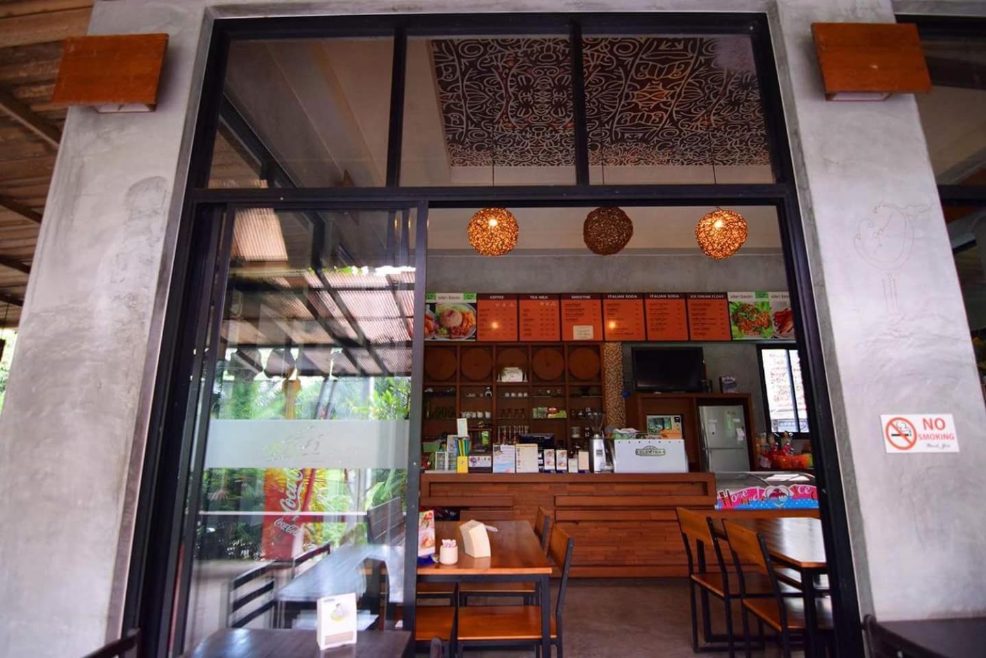 Chalicha Resort Chumphon Esterno foto