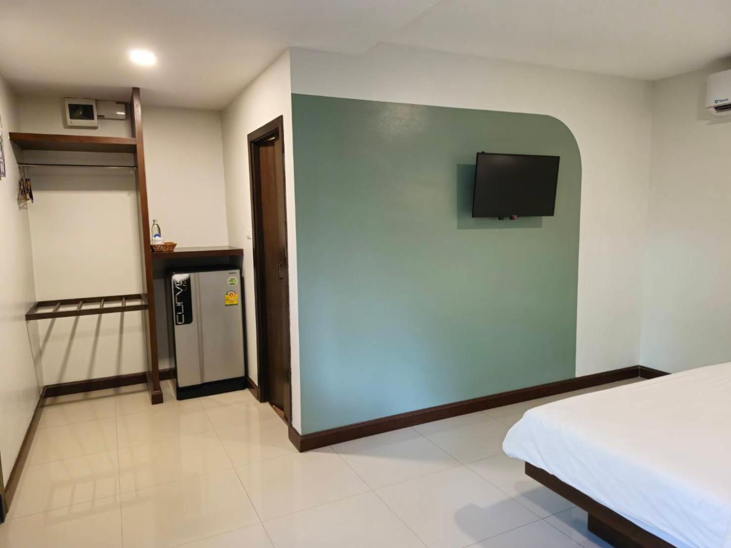 Chalicha Resort Chumphon Esterno foto