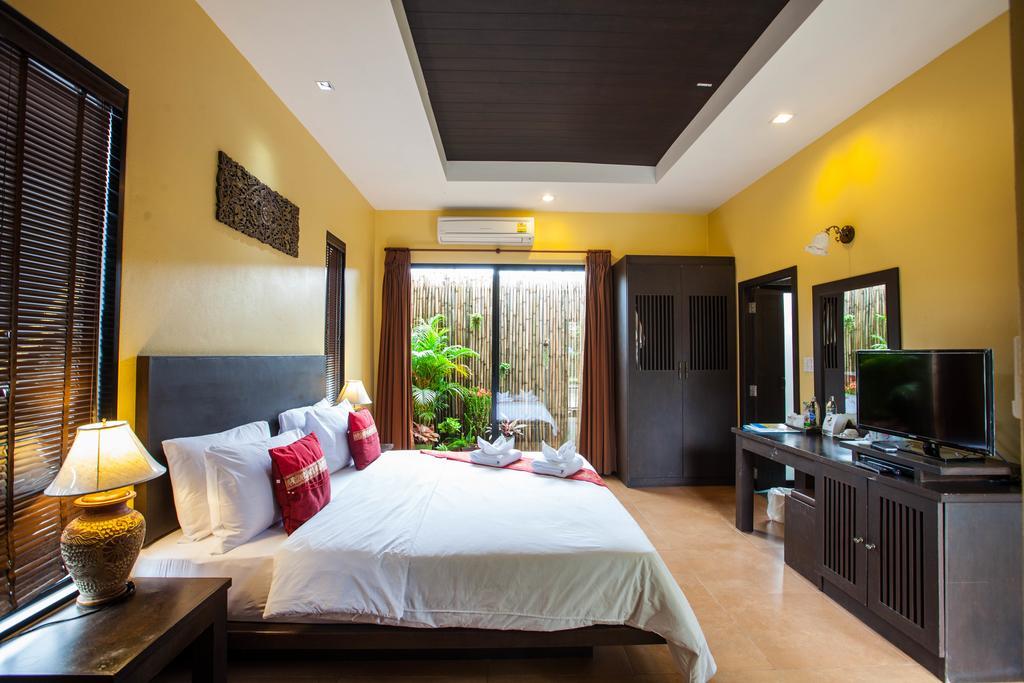 Chalicha Resort Chumphon Esterno foto